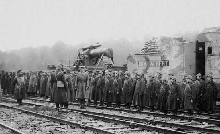Pièce d’artillerie lourde sur voie ferrée, Vickers 12 pouces (305mm), 'Roi Albert I'